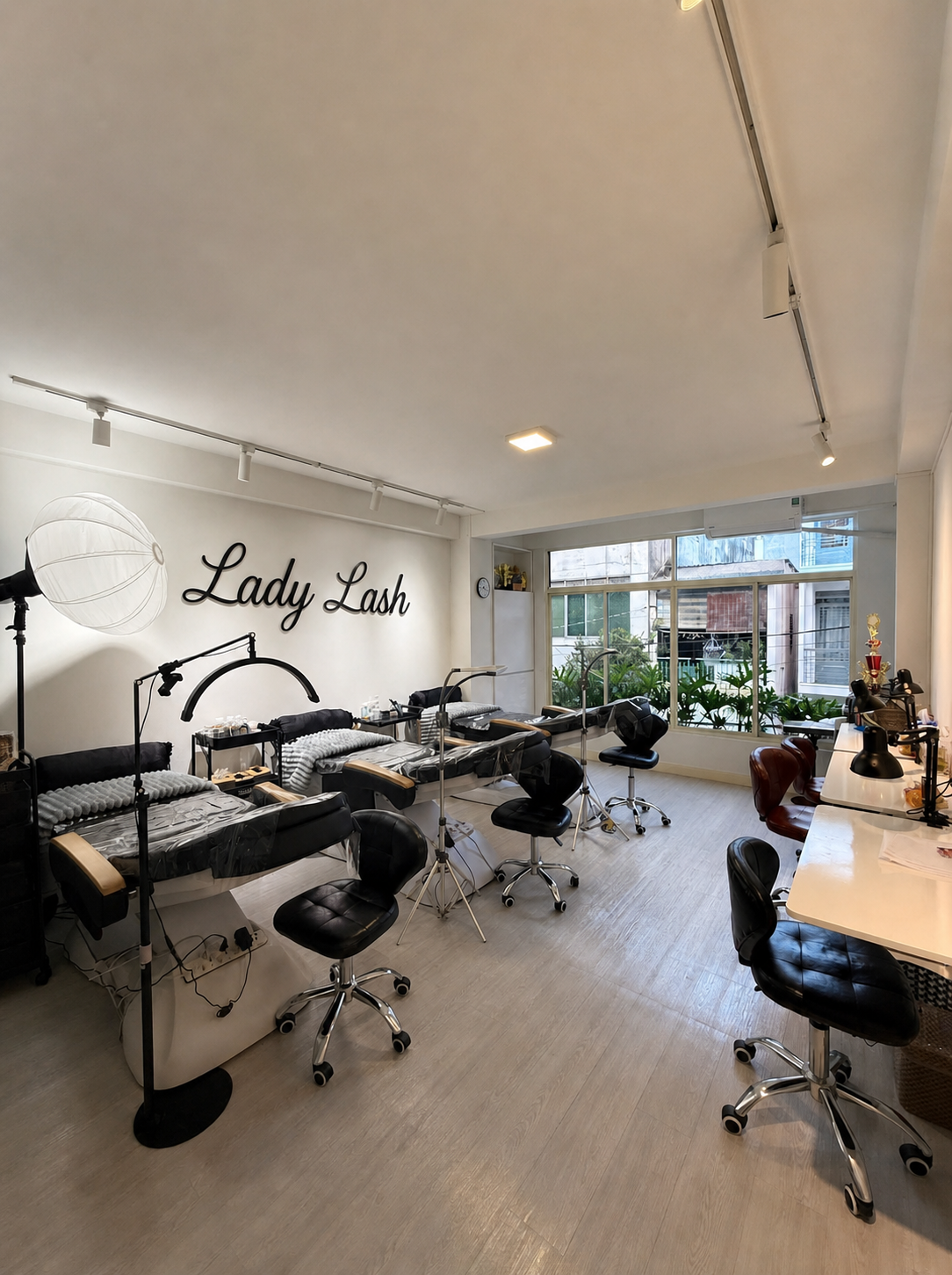 Lady Lash Beauty Room